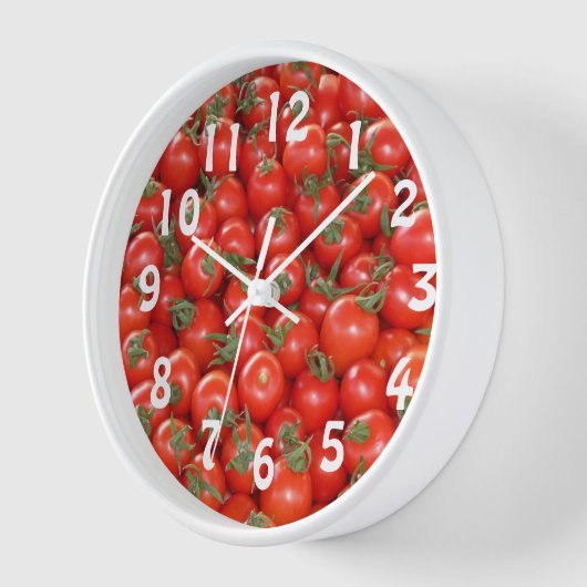 Beaucoup de tomates cerises Horloge (Angle)