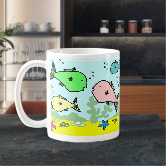 Beaucoup Plus De Poissons Dans La Mug De Mer