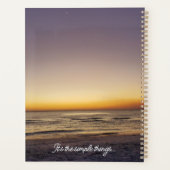 Beauté au coucher du soleil sur la plage (Dos)