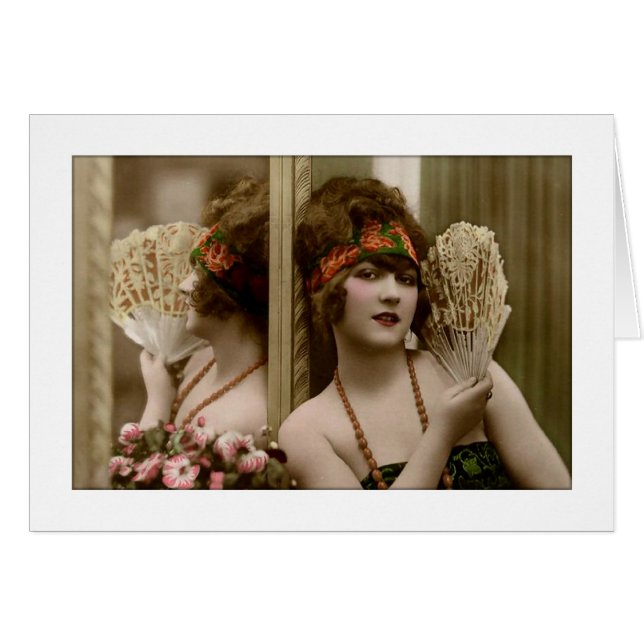 Beauté victorienne avec ventilateur et réflexion (Devant horizontal)