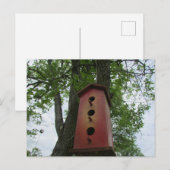 Beautiful bird house hanging from the tree briefkaart (Voorkant / Achterkant)