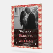 Beautiful Tulip Accent Winter Wedding (Angle)