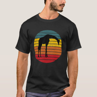 Beautiful Vintage Sunset Giraffe T-shirt