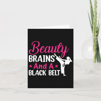Beauty Brains en een zwarte gordel met geweren K Kaart