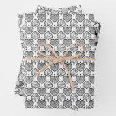 Beaux Coeurs Noirs et Blancs Enveloppant Feuilles (En situation)