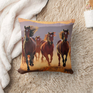 Beaux Coussins de Chevaux qui Courent !