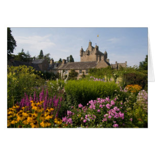 Beaux jardins et château célèbre à