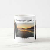 Beaux matins brumeux lacs Mug (Centre)