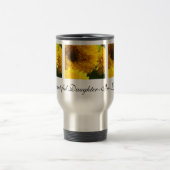 Beaux tournesols de tasse de café de belle-fille (Centre)