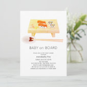Bébé à bord Sushi Baby shower Invitation (Debout devant)