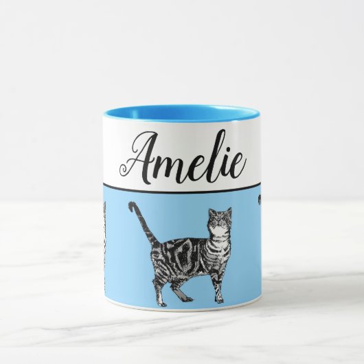 Bébé Bleu Blanc Tabby chat Chats Whimsical Art Mug (Centre)