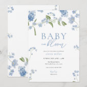Bébé bleu garçon en fleur Baby shower Invitation (Devant / Derrière)