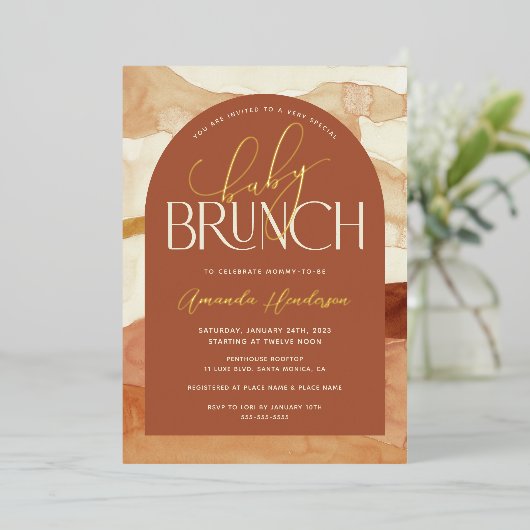 Bébé Brunch Neutre Tone Foil Invitation (Debout devant)