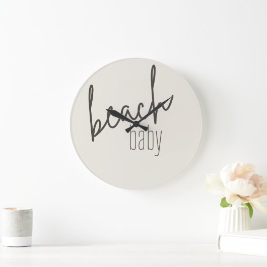 bébé de plage. Horloge (Maison)