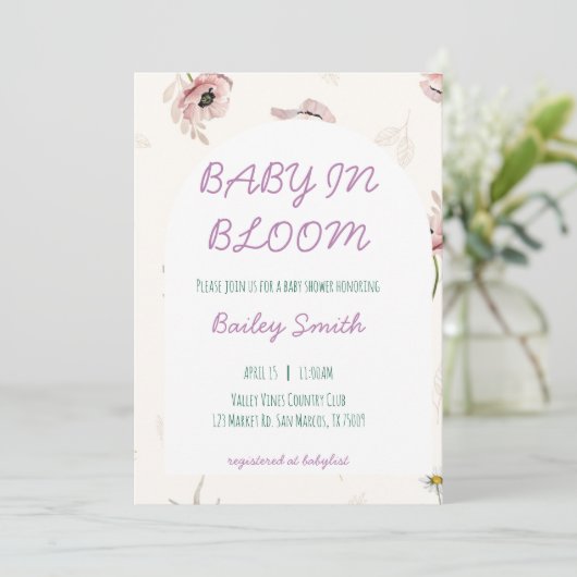 Bébé en fleurs invitation à la douche (Debout devant)