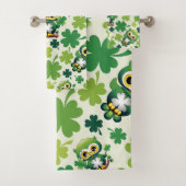 Bébé Hibou Mignon St Patrick Dessin Animé (En situation)