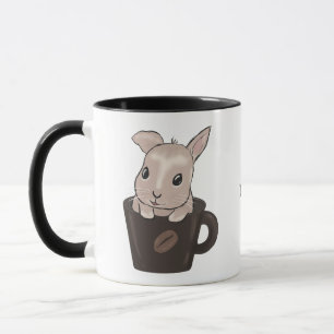 Bébé lapin dans une tasse
