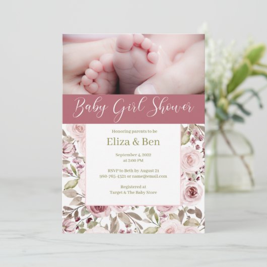 Bébé pieds fille douche Invitation (Debout devant)