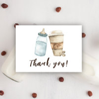 Bébé prépare du café en bouteille Merci