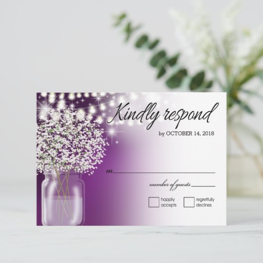 Bébé's Breath Mason Jar String lumières RSVP viole (Debout devant)