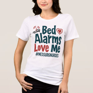 Bedalarmen houden van me #MedSurgNurse Tri-Blend Shirt