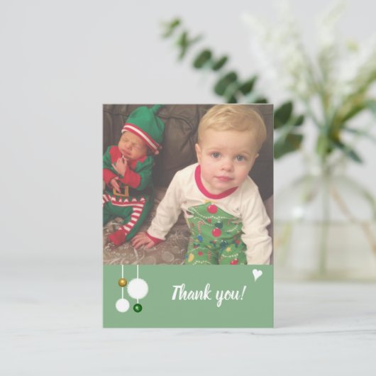 Bedankt voor de kerstcadeaus met groene foto aankondigingskaart (Staand voorkant)