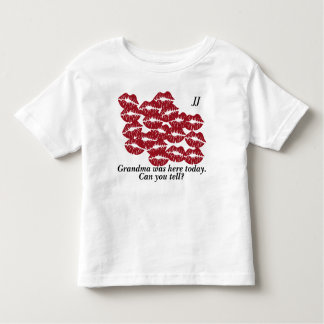 Bedekt met Kisses  Kinder Shirts