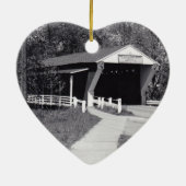 Bedekte brug keramisch ornament (Achterkant)