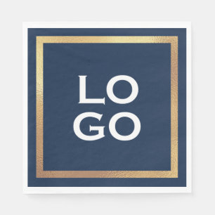 Bedrijfslogo & gouden lijst op marineblauw servet
