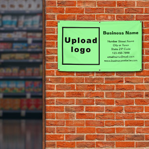 Bedrijfsmerk op lichtgroene rechthoekbanner spandoek