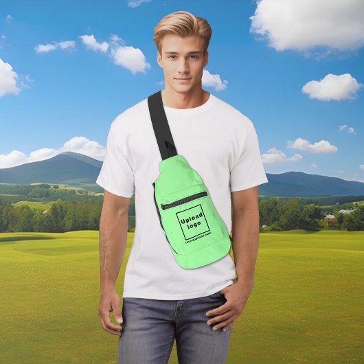 Bedrijfsnaam en Logo op Lichtgroene Sling Bag