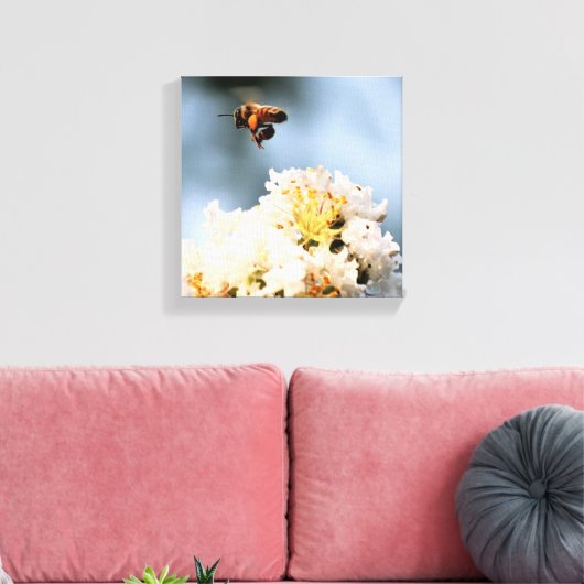 Bee Floral Canvas Print (Insitu (Woonkamer))