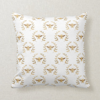 Bee met witte vormstof kussen