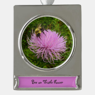 Bee on Thistle Flower Natuur Verzilverd Banner Ornament