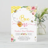 Bee One Honey Bee Girl 1st Birthday Invitation (Debout devant)