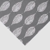 Beech Leaf Chalk Print, grijs / grijs en wit Tissuepapier (Detail)