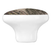 Beehive Girl Praying Keramische Knop (Zijkant)