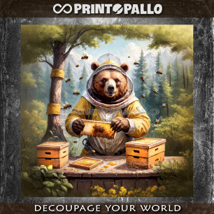 Beekeper beer zorgt voor zijn bijen en... honing! tissuepapier