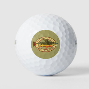 Beekforel vangst en loslaat visserij golfballen
