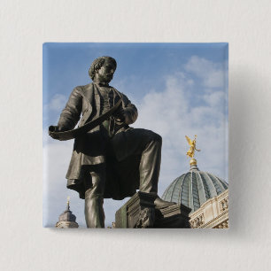 Beeld met glazen koepel op Kunstverein-gebouw Vierkante Button 5,1 Cm