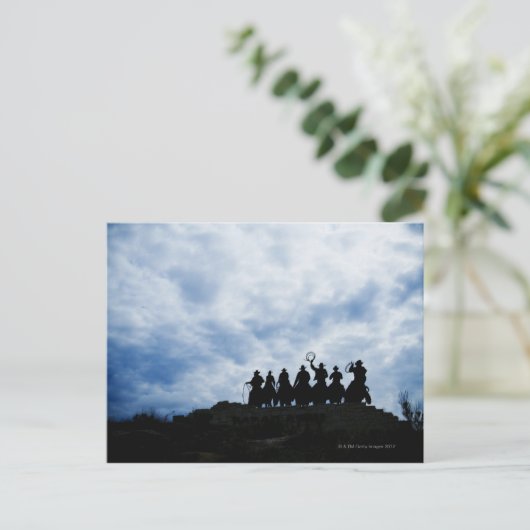 beeldhouwwerk dat je verwelkomt in Dodge City Kans Briefkaart (Staand voorkant)