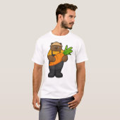 Beer als boer met wortel t-shirt (Voorkant volledig)