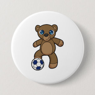Beer als Voetbalspeler met Voetbal Ronde Button 7,6 Cm