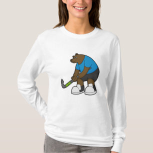 Beer bij hockey met hockeystick t-shirt