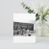 Beer Billboard, 1938 Briefkaart (Staand voorkant)