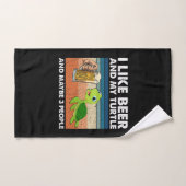 Beer Drinker I Like Beer And My Turtle Birthday Handdoek (Handdoek)