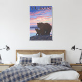 Beer en Cub - Yukon, Alaska Canvas Afdruk (Insitu (Slaapkamer))