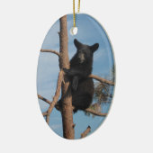 Beer knippen in een boom keramisch ornament (Links)