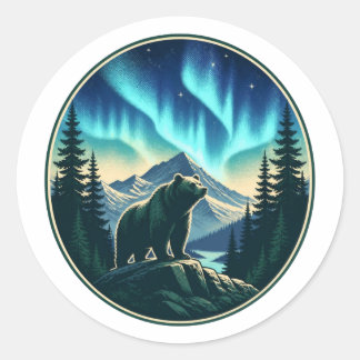 Beer onder het noorderlicht – Bergwildernis N Ronde Sticker