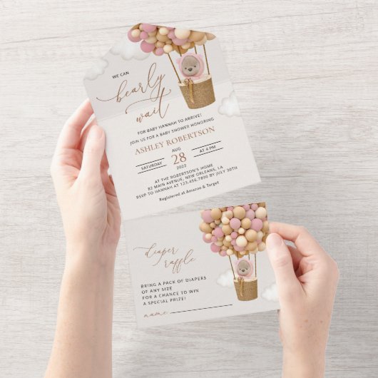 Beer, roze ballonnen, heteluchtballon, Baby shower All In One Uitnodiging (Afscheurbaar)